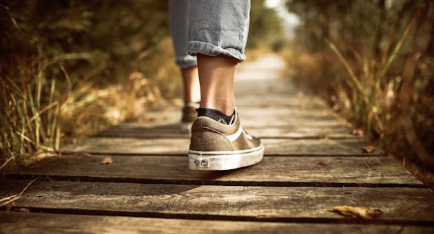 Caminar: Un hábito sencillo con beneficios transformadores