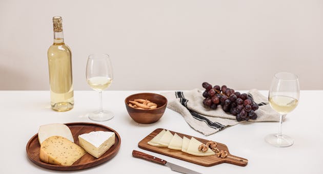 Vino, queso y fiesta total…